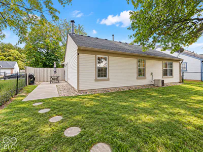 218 Lake Point Lane S, Greenwood - 27
