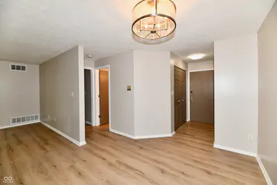 4381 Village Parkway Circle, Indianapolis - 12