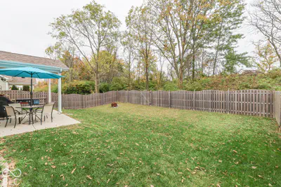 4715 Ventura Boulevard, Plainfield - 36