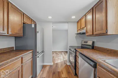 8450 Beckinhill Court, Indianapolis - 9