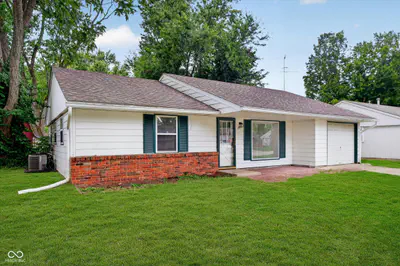 1112 Walton Drive, Plainfield - 2