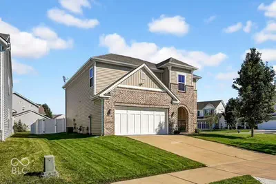 2262 Creekland Creek, Columbus - 4