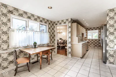 9251 Spring Forest Drive, Indianapolis - 17