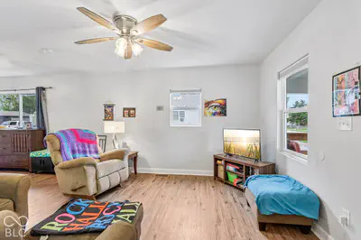 201 18th Avenue, Beech Grove - 7