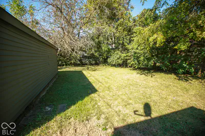 3102 N Temple Avenue, Indianapolis - 25