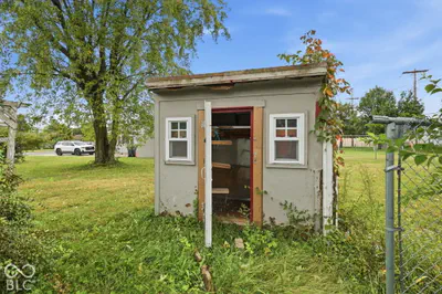 2115 S I Street, Elwood - 34