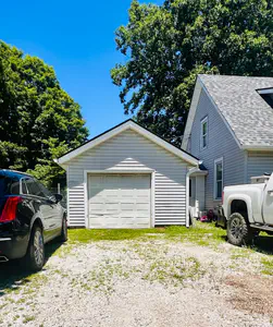 390 Grant Street, Martinsville - 4