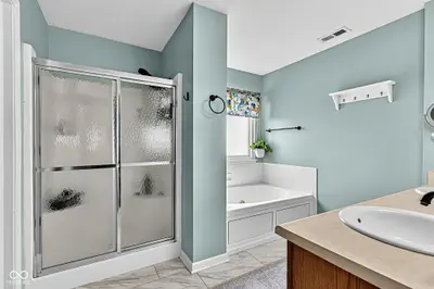 18724 Planer Drive, Noblesville - 52
