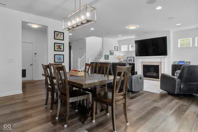 13746 N Clara Court, Camby - 17
