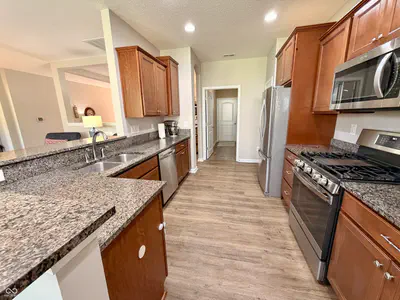 1352 Redstone Drive, Avon - 7