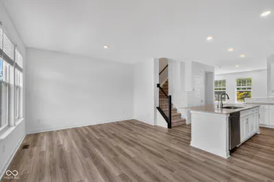 13823 Gatsby Drive, Fishers - 17