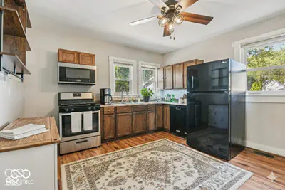 1920 E 67th Street, Indianapolis - 13