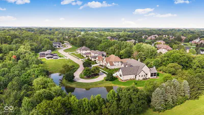 10470 Woodhall Lane, Carmel - 15