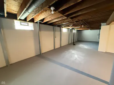 5931 Carrollton Avenue, Indianapolis - 41