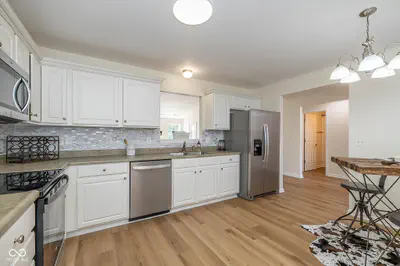 6129 Green Glade Drive, Whitestown - 6