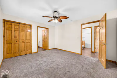 550 N Pine Street, Morgantown - 16
