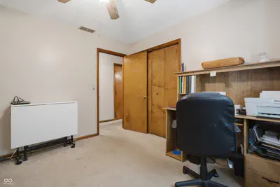 1170 W Base Road, North Vernon - 23