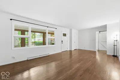 6035 Woodside Drive, Indianapolis - 5