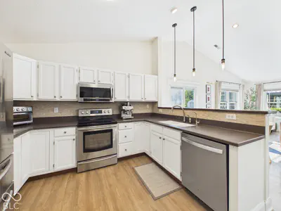 8801 Harrison Parkway, Fishers - 18