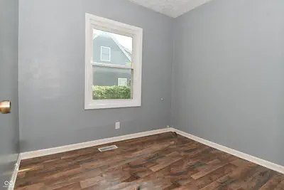 703 Main Street, Plainfield - 12