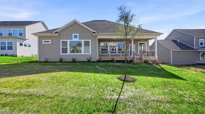 15943 Vitalize Run, Fishers - 30