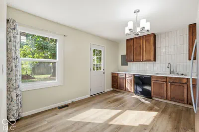 8235 Barry Road, Indianapolis - 15