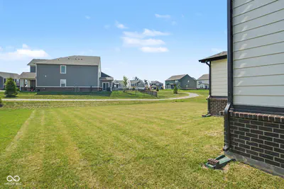 4357 Red Pine Drive, Bargersville - 36
