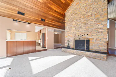 61 Hickory Ridge Circle, Cicero - 15