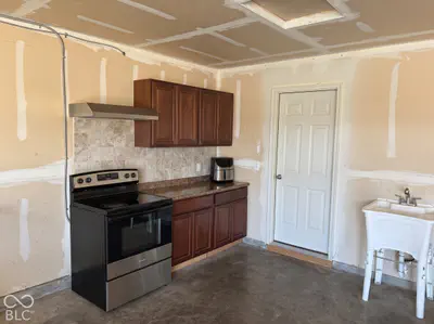 6162 Crabapple Drive, Whitestown - 20