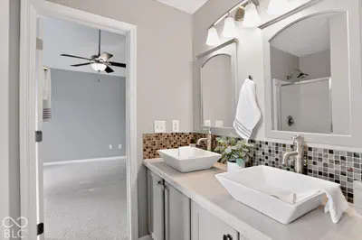 16450 Clarks Hill Way, Westfield - 25