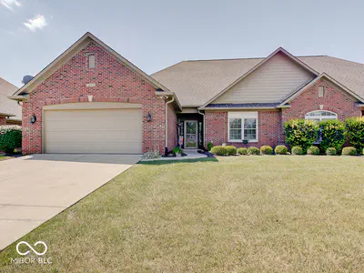 2814 Stones Bay Drive, Greenwood