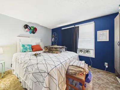2817 S Liberty Street, Muncie - 25