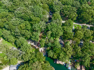 6678 Groundhog Drive, Nineveh - 39