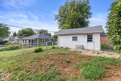 1226 N Emerson Avenue, Indianapolis - 23