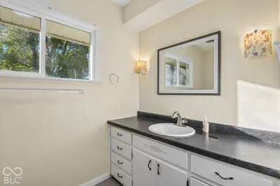 9759 Sunset Lane, Elwood - 30