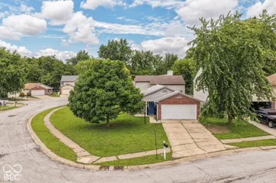 652 Meadows Edge Lane, Indianapolis - 38