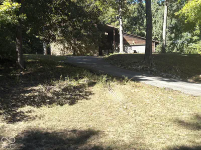1018 Wildwood Lane, New Albany - 2