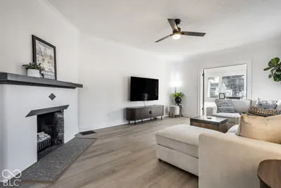 260 W 44th Street, Indianapolis - 7