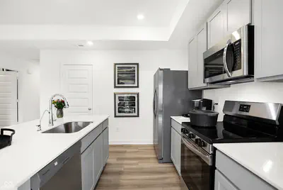 8641 Maroska Street, Fortville - 12