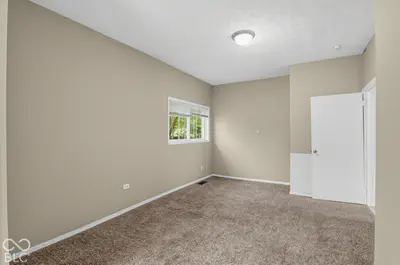 131 6th Avenue, Beech Grove - 4
