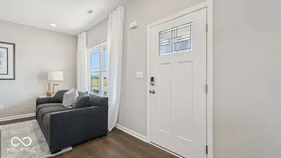 195 Springfield Crossing, Greenfield - 2