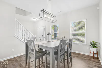 8591 Hollyhock Grove, Avon - 11
