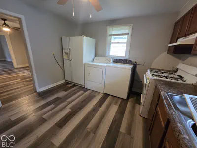 2410 State Street, New Castle - 7