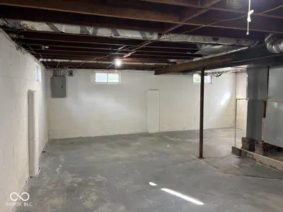 2202 Pershing Drive, Muncie - 22