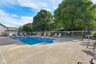 16613 Brownstone Court, Westfield - 33