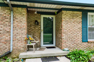 5311 300, New Palestine - 3