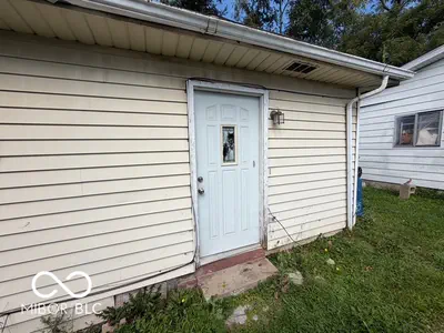 1405 5th Street, Bedford - 4
