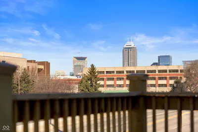 1041 East Street, Indianapolis - 25