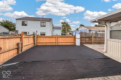 625 Woods Crossing Drive, Indianapolis - 4