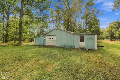 15701 650 Road, Anderson - 76